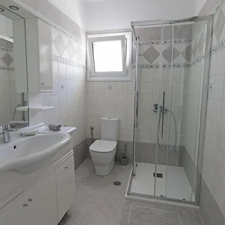 Superior Beachfront In Aghios Emilianos - Apartment *